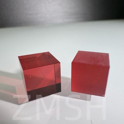 Sztuczna uprawa Dopingowany kolor Sapphire AL2O3 Dostosowana metoda CZ Ruby Blue Padparadscha
