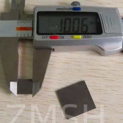 5 × 5 mm 10 × 10 mm Wafer SiC 4H-P 6H-P 3C-N typu Produkcja Stopień badawczy Stopień dummy