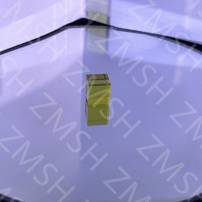 Smaragd Sapphire surowy kamień sztuczny zielony kolorowy dla trwałej biżuterii i zegarka