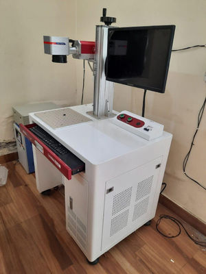 355nm UV Laser Marking Machine 3W/5W/10W Opcjonalna moc ±0.01mm Dokładność